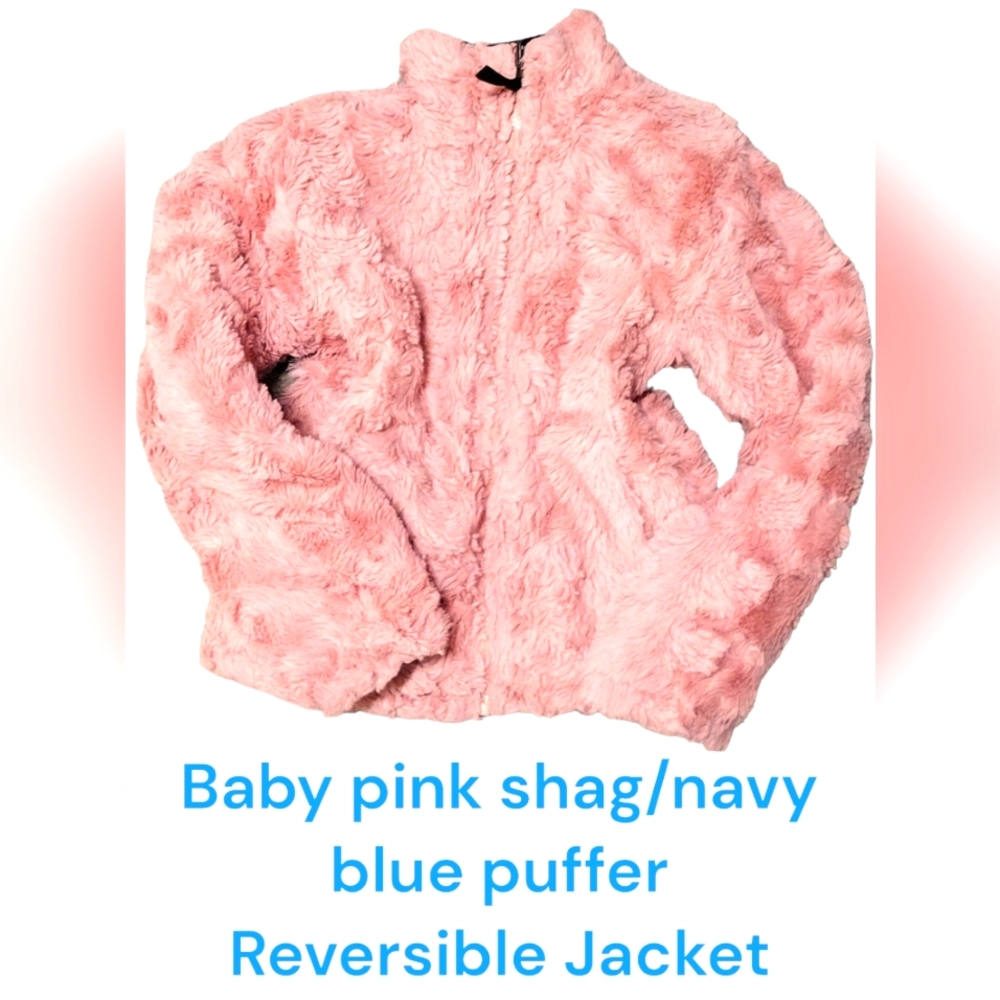 GIRLS YOUTH REVERSIBLE BABY PINK SHAG/ NAVY PUFFER SZ SMALL